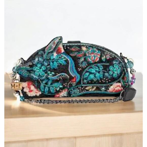 NWT Mary Frances Bag #23-130 “Catnap” Beaded Bag - Picture 1 of 8